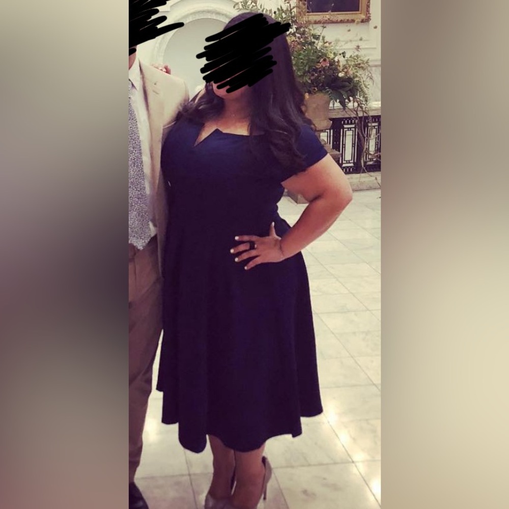 Elegant Navy Blue Women's Dress - Picture 3 of 3